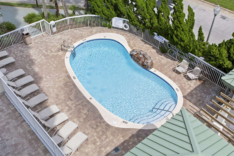 22-Silver-Shells-St-Lucia-Pool