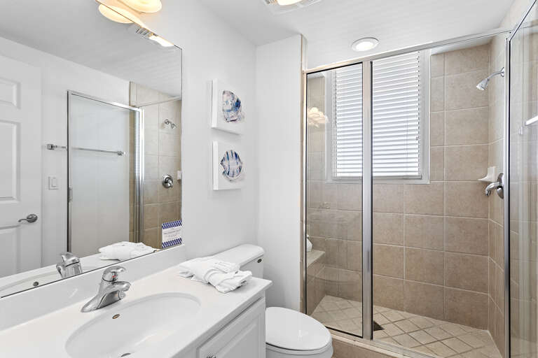 24-Silver-Shells-St-Lucia-501-Guest-Bathroom