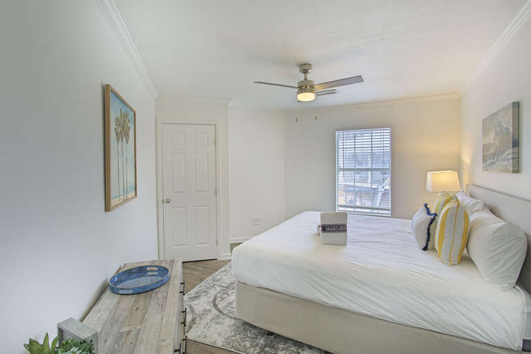 22-Amor-Fati-Guest-Bed