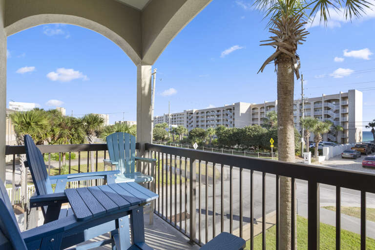 22-Alerio-C201-Balcony 22-Alerio-C201-Balcony