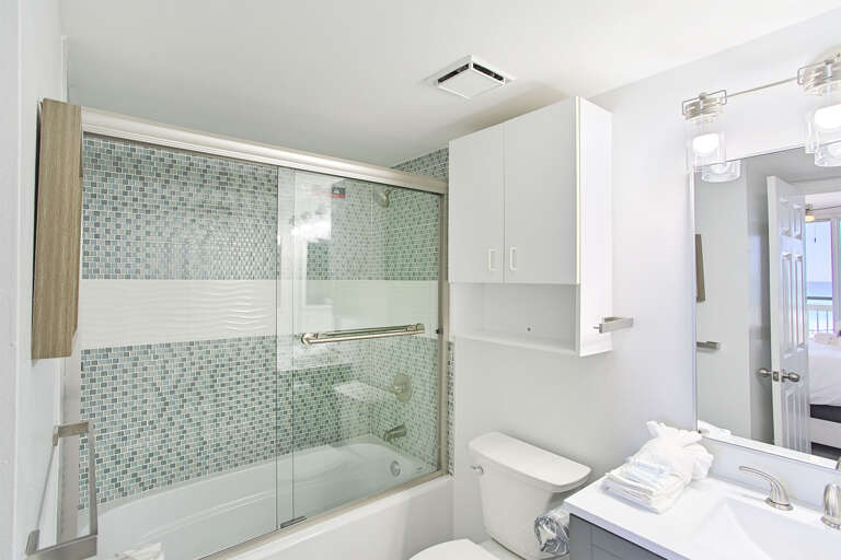 22-Pelican-Beach-Resort-713-Guest-Bath 22-Pelican-Beach-Resort-713-Guest-Bath