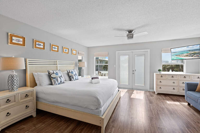 Mario Cottage Master Bedroom Mario Cottage Master Bedroom