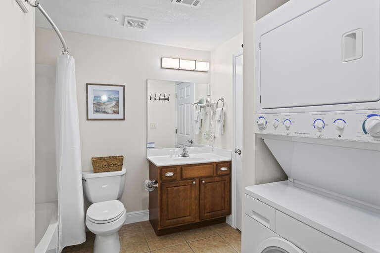 24-Ariel-Dunes-II-1506-Laundry