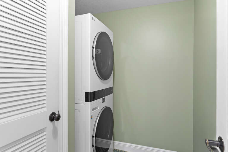 Ariel Dunes II 404 Laundry