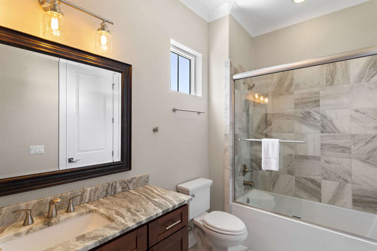 22-Stella-Maris-Bathroom-3