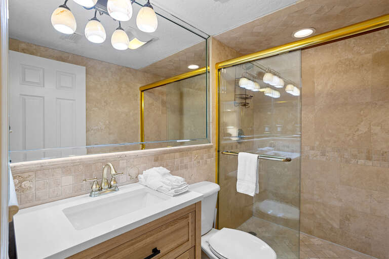 11-Jade-East-Towers-420-Guest-Bathroom-2 11-Jade-East-Towers-420-Guest-Bathroom-2