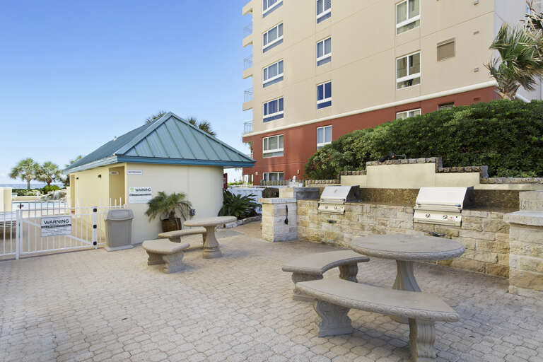 22-Jade-East-Towers-Grills- 22-Jade-East-Towers-Grills-