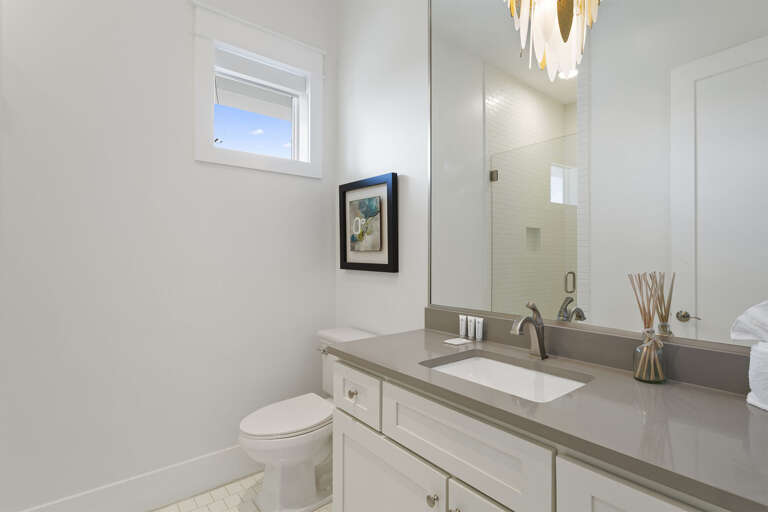 22-Hypnautic-Bathroom-7