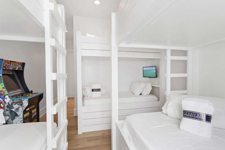 Hypnautic Bunk Room Alt