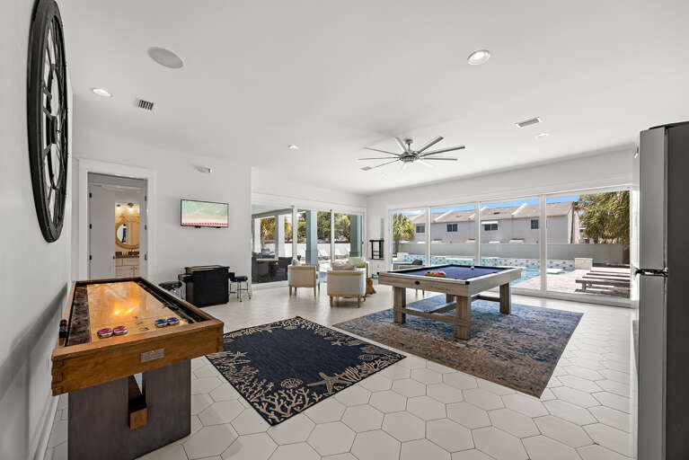 Hypnautic Game Room