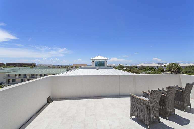 Hypnautic Rooftop Balcony
