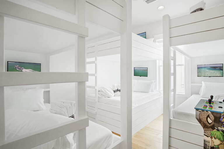 Hypnautic Bunk Room