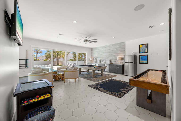 Hypnautic Game Room Alt