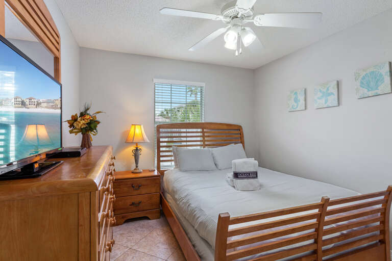 22-Palm-Breeze-Bedroom-3
