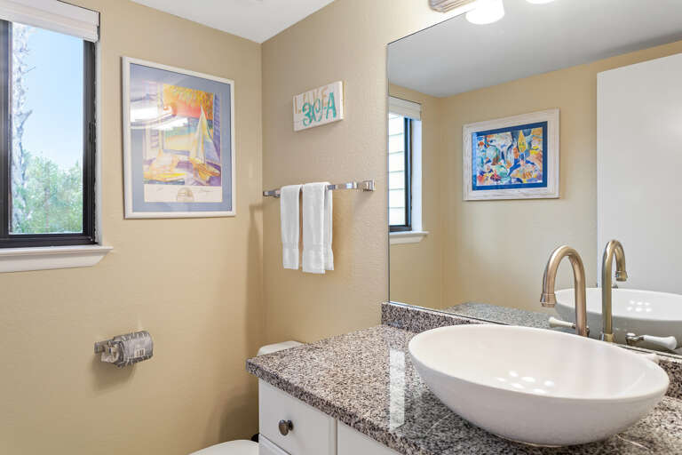 22-Walton-Dunes-3-Powder-Room