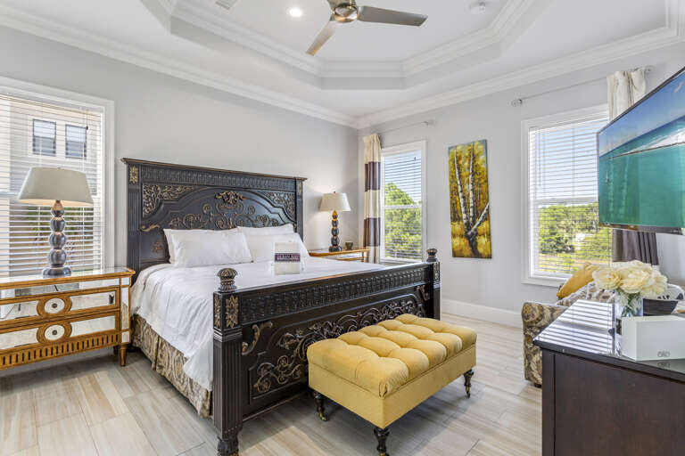 22-Sea-Vue-Bedroom-2