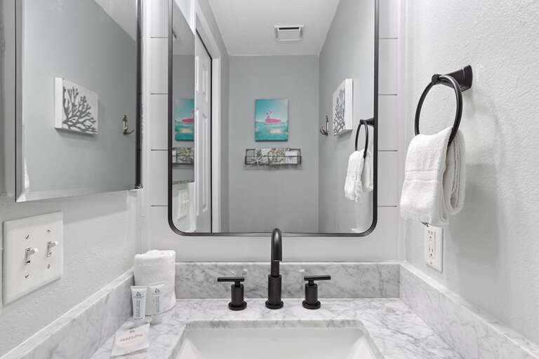 23-Gulf-Place-Cabanas-205-Powder-Room