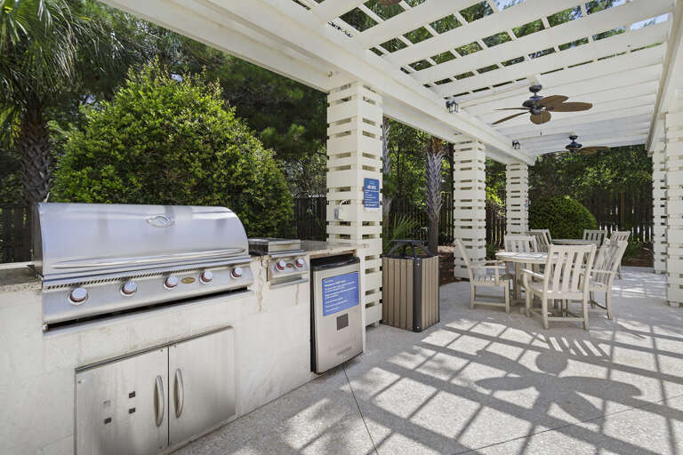 23-Thirty-Blu-Grilling-Area