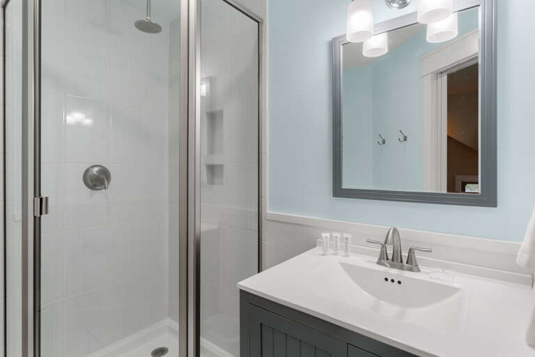 22-Graytfully-B-Bathroom-3