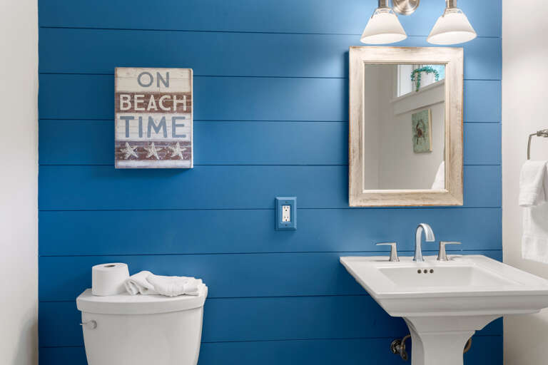 22-Graytfully-B-Powder-Room