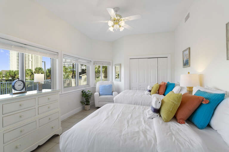 22-Empress-204-Bedroom-3 22-Empress-204-Bedroom-3