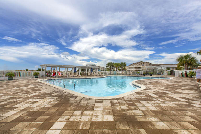 Destin Pointe Pool 2