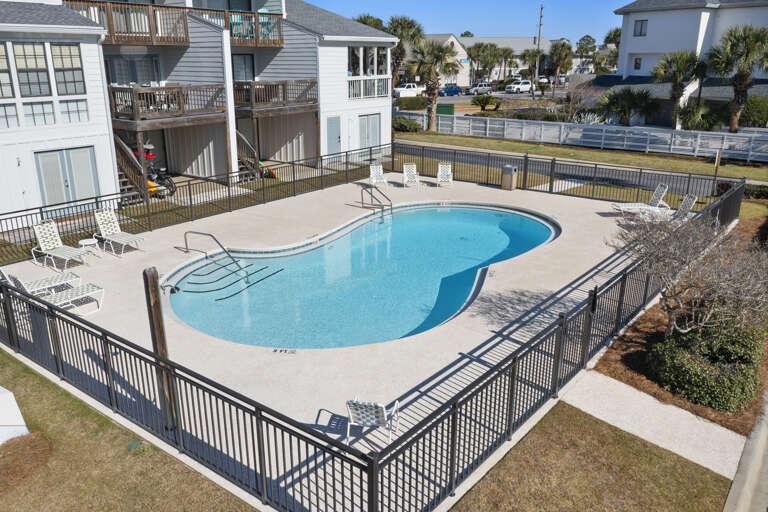 22-Beachside-Condo-Pool