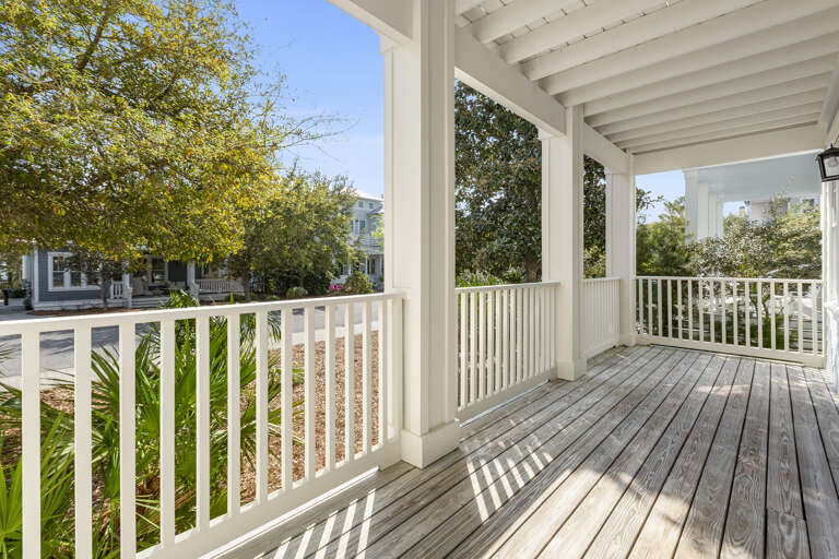 23-Grayt-Expectations-Front-Porch 23-Grayt-Expectations-Front-Porch