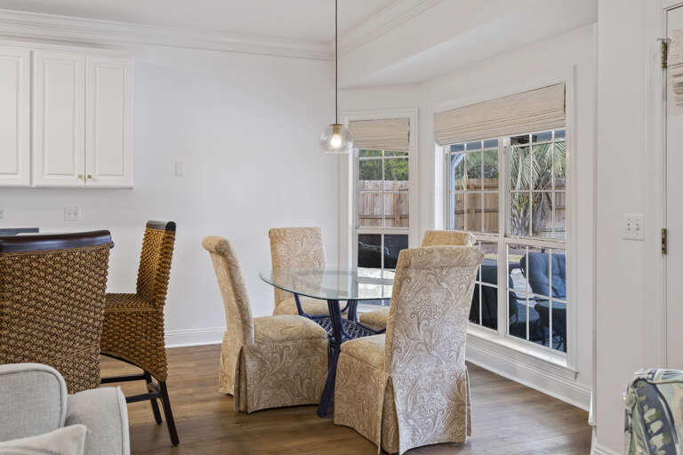 23-Sweet-Spot-Breakfast-Nook