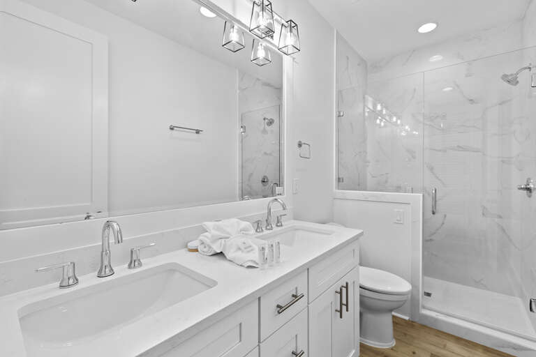 23-Seas-The-Day-Bathroom-2