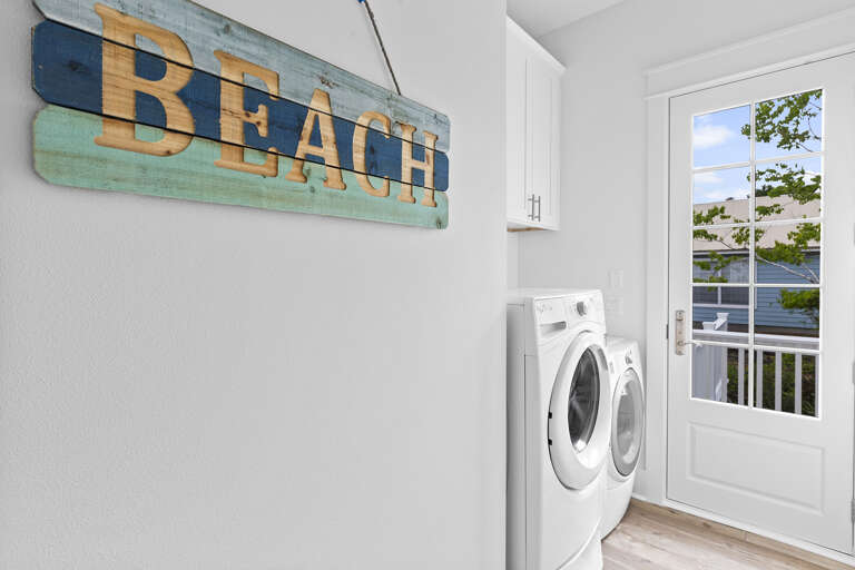 23-Seas-The-Day-Laundry