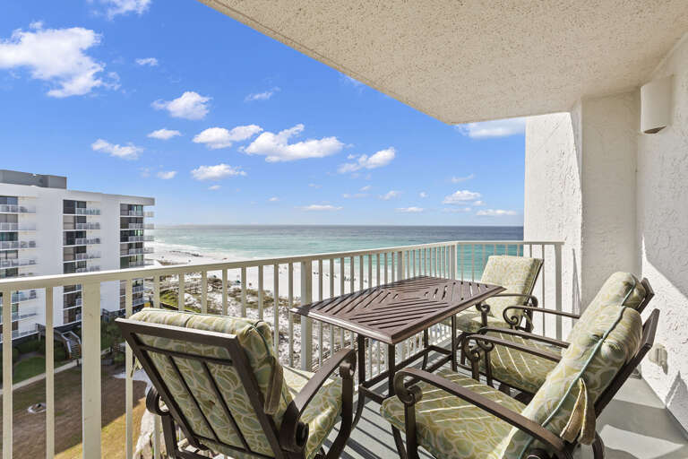 23-Mainsail-272-Balcony-Alt