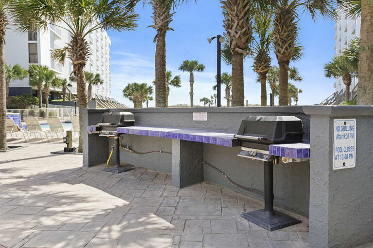 23-Mainsail-Poolside-Grills 23-Mainsail-Poolside-Grills