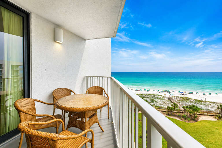 Mainsail 178 Balcony