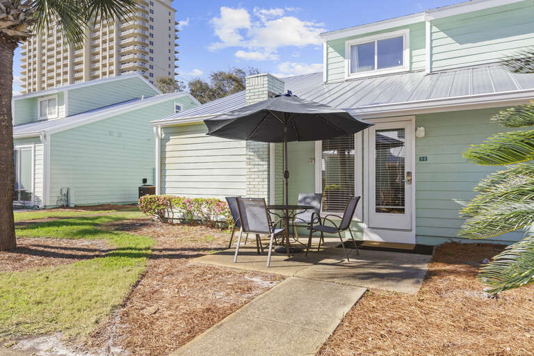 23-Sea-Cabins-9B-Patio 23-Sea-Cabins-9B-Patio