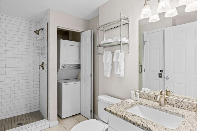 23-Majestic-Sun-608B-Bathroom-2