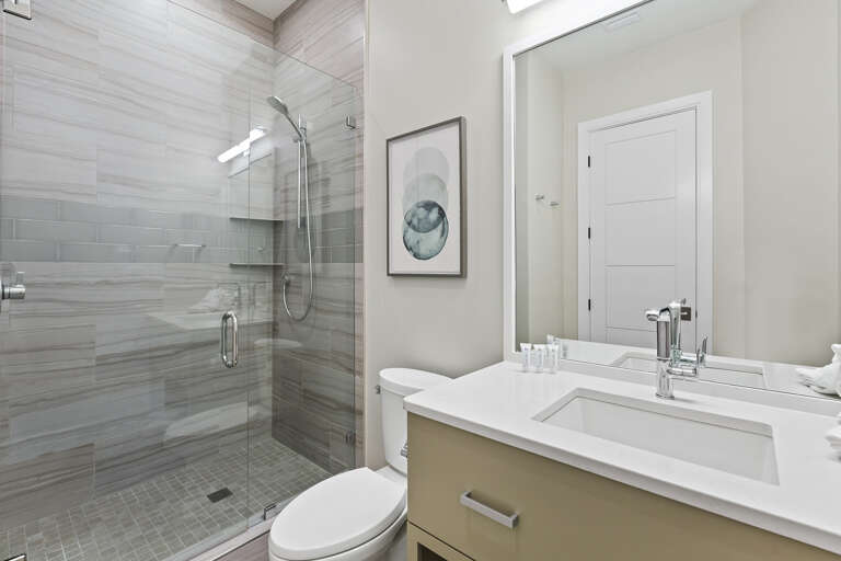 23-Modern-30A-Guest-Bathroom-3