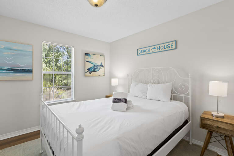 23-Tipsy-Marlin-Bedroom-2 23-Tipsy-Marlin-Bedroom-2