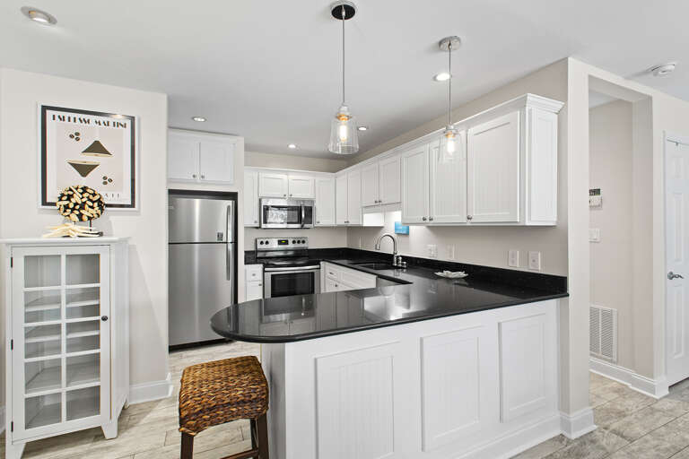 Beachwood Villas 14D Kitchen