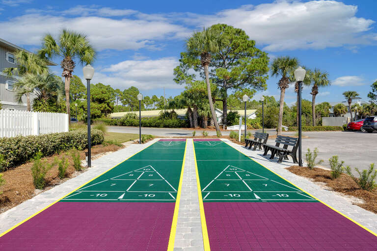 Beachwood Villas Shuffleboard