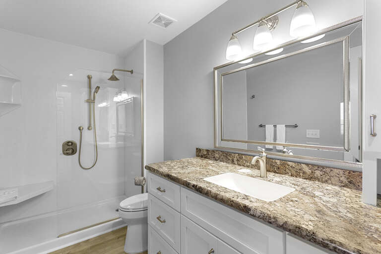 23-Amalfi-Coast-416B-Primary-Bathroom