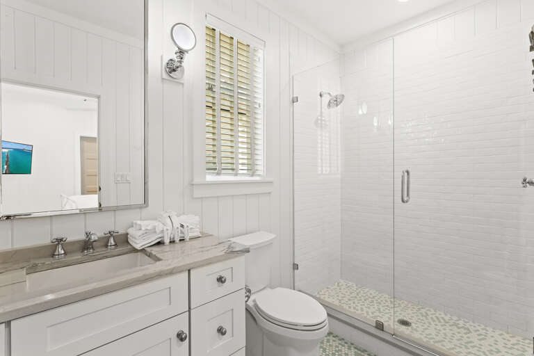 23-Bella-Luna-Bathroom 23-Bella-Luna-Bathroom