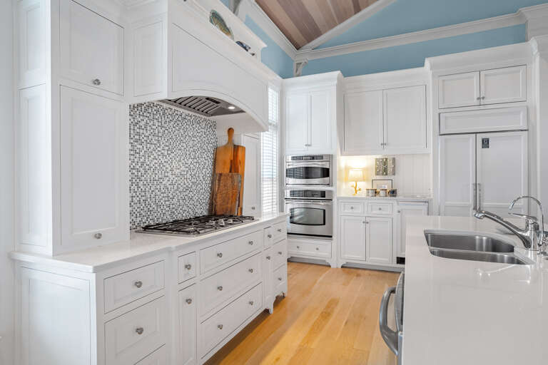 23-Blue-Palmetto-Kitchen-Alt 23-Blue-Palmetto-Kitchen-Alt