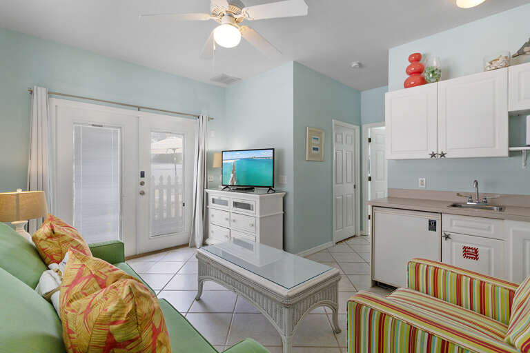 23-Toes-In-The-Sand-Guest-House-Living