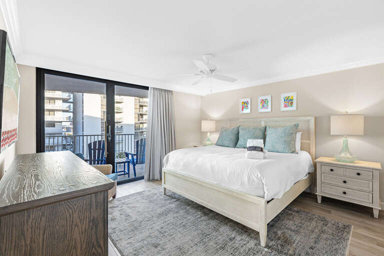 Mainsail 247 Master Bedroom