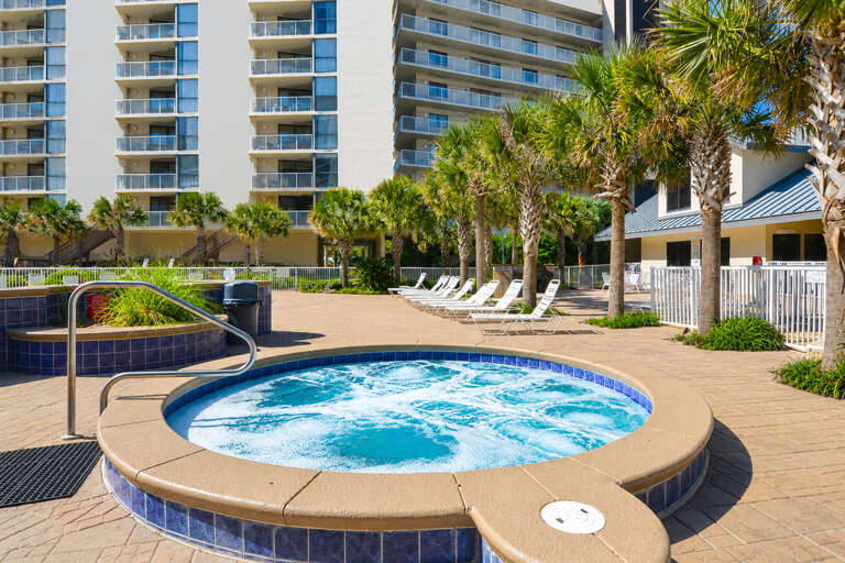 Mainsail Hot Tub
