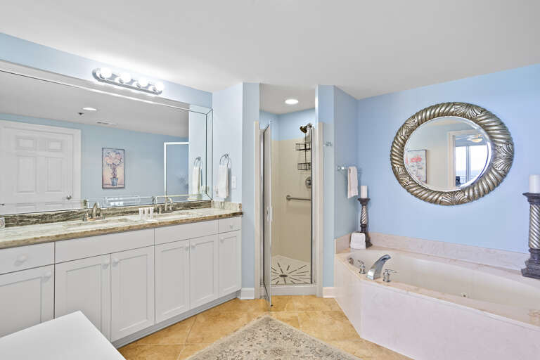 23-Sterling-Shores-1001-Primary-Bathroom