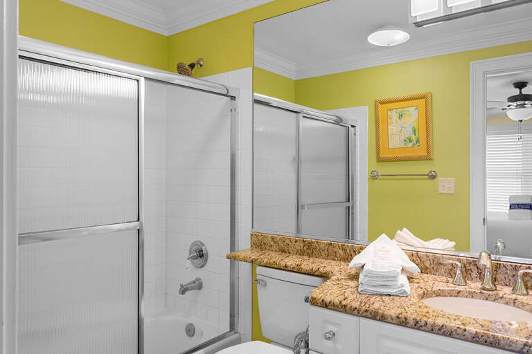 24-Crystal-Dunes-407-Guest-Bathroom