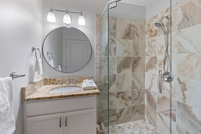 15-Townhomes-at-Crystal-Beach-Guest-Bathroom-3