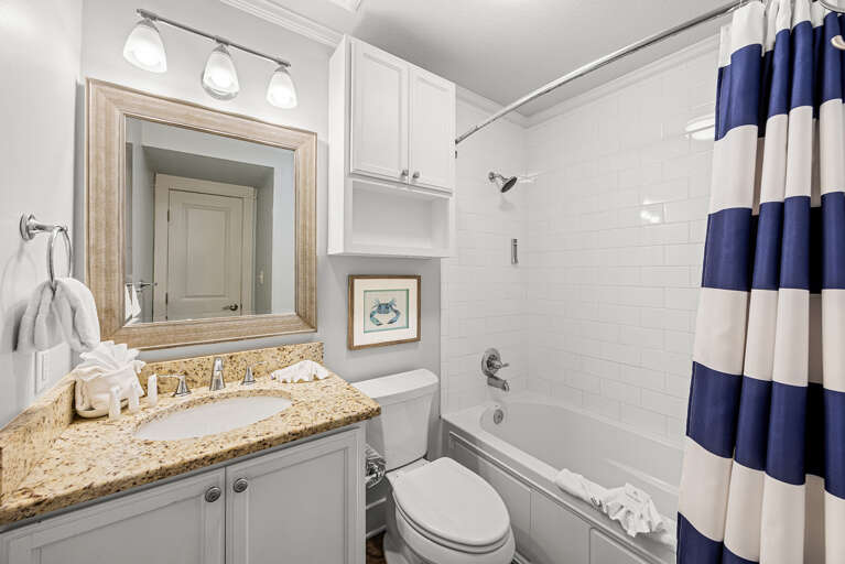 Townhomes at Crystal Beach 1 Guest Bathroom 2